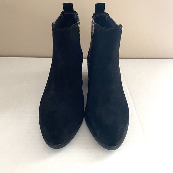 Crown Vintage Tolana Black Suede Animal Print Ankle Booties Size 8 - Picture 3 of 10